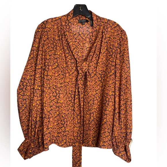Theory Blouson Sleeve Floral Silk Crepe Neck Tie Blouse - Picture 3 of 6